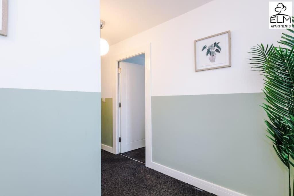 Cozy 1 Bedroom Apartment, Prime Location , Free Parking แมนเชสเตอร์ ภายนอก รูปภาพ