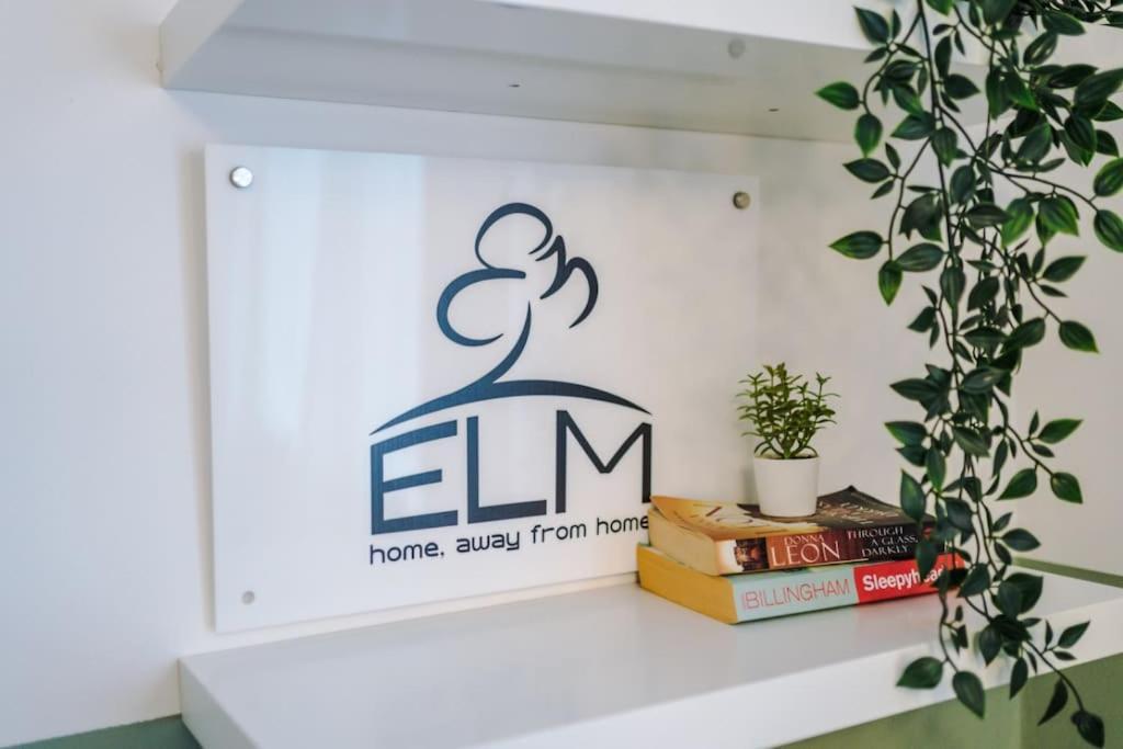 Cozy 1 Bedroom Apartment, Prime Location , Free Parking แมนเชสเตอร์ ภายนอก รูปภาพ