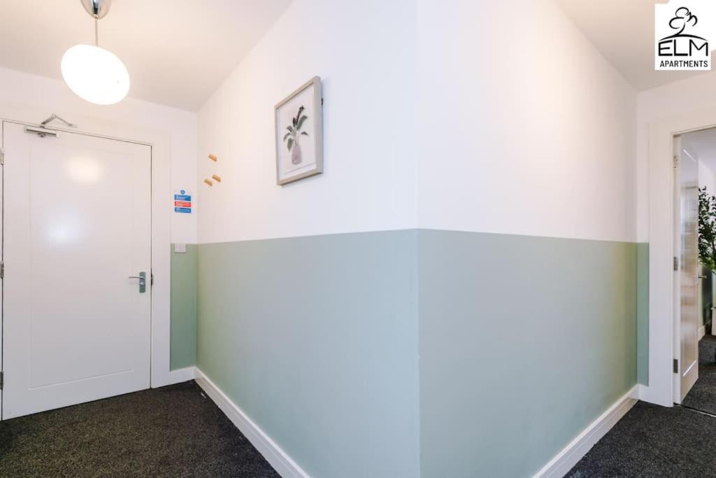 Cozy 1 Bedroom Apartment, Prime Location , Free Parking แมนเชสเตอร์ ภายนอก รูปภาพ