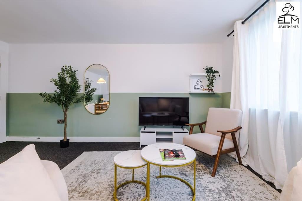 Cozy 1 Bedroom Apartment, Prime Location , Free Parking แมนเชสเตอร์ ภายนอก รูปภาพ